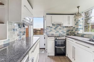 Photo 19- click for photo gallery